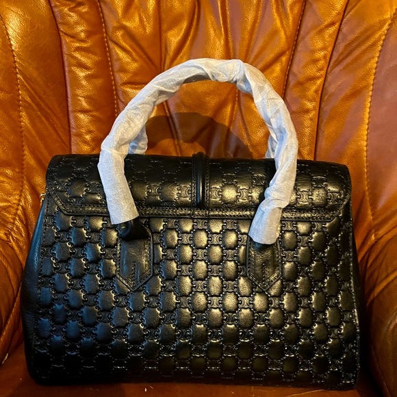 Black Quilted Leather Handbag - Picture 6 of 11